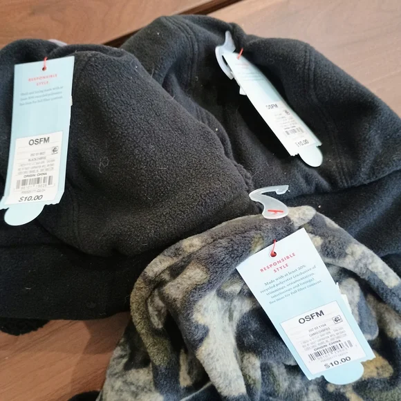 Cat & Jack Black and Camouflage Kids Hats - Picture 3 of 3